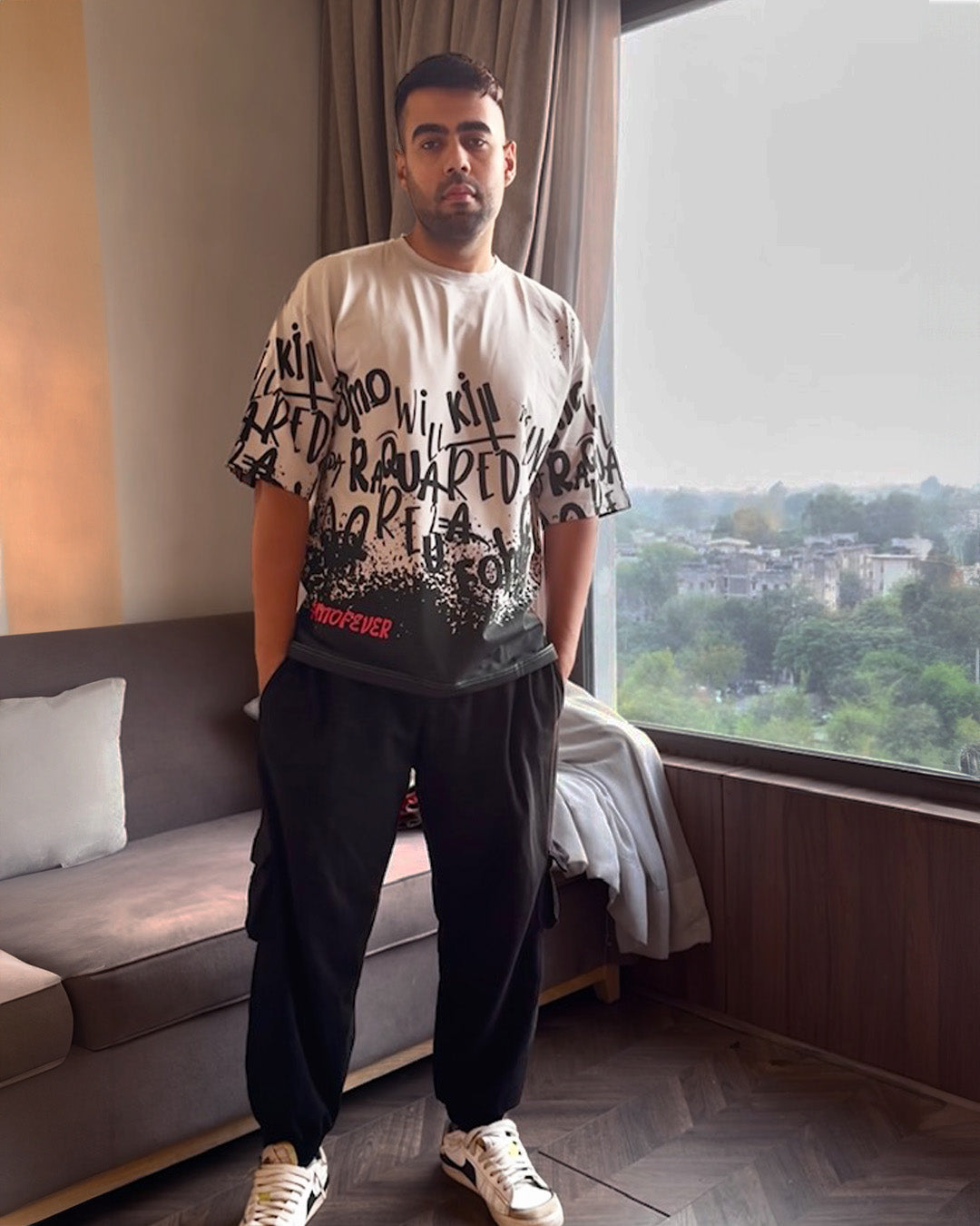 SCRIBBLE UNISEX OVERSIZE T-SHIRT